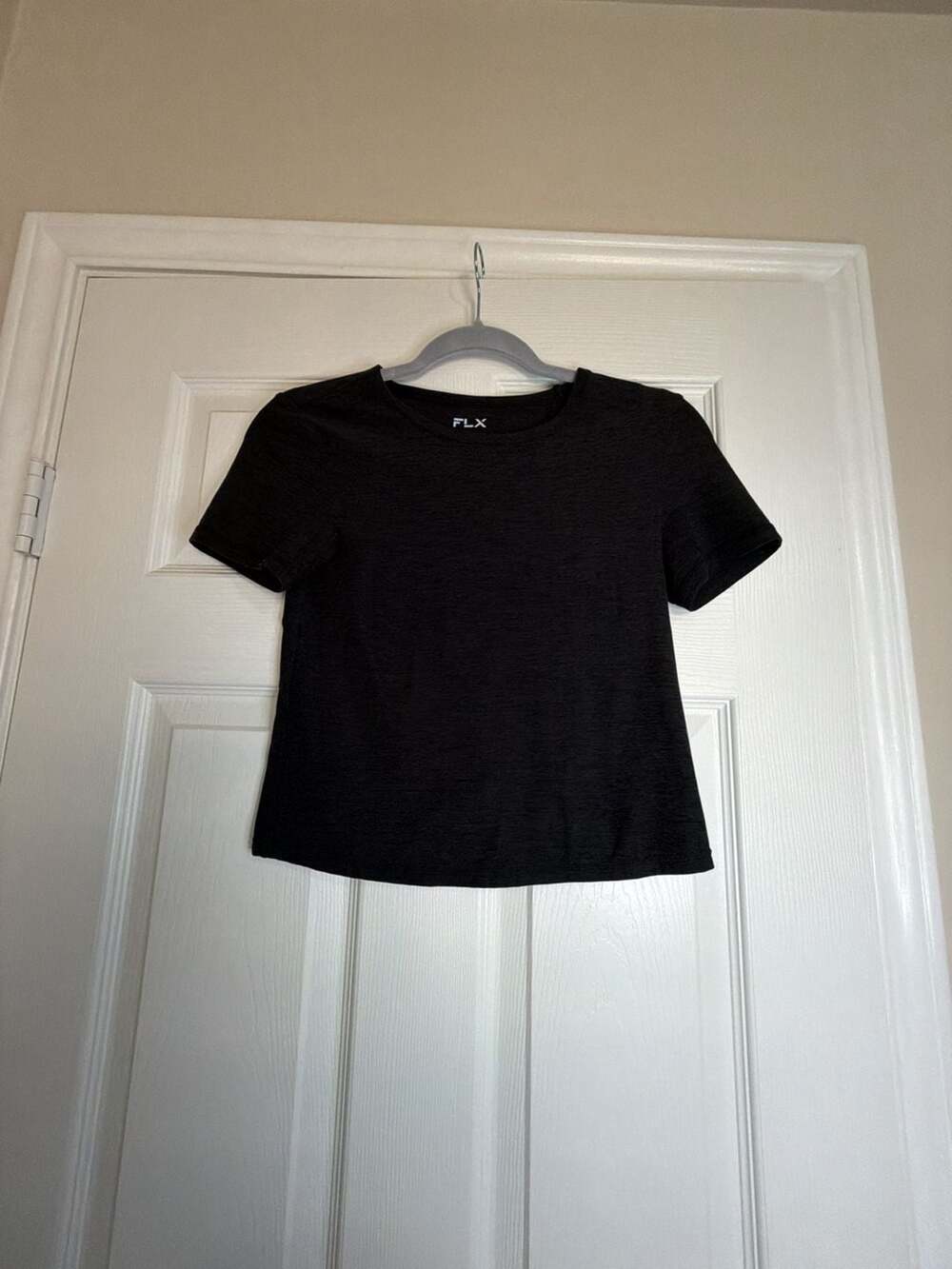 FLX Women's Black Travel/Leisure Short Sleeve Crewneck Top Size S